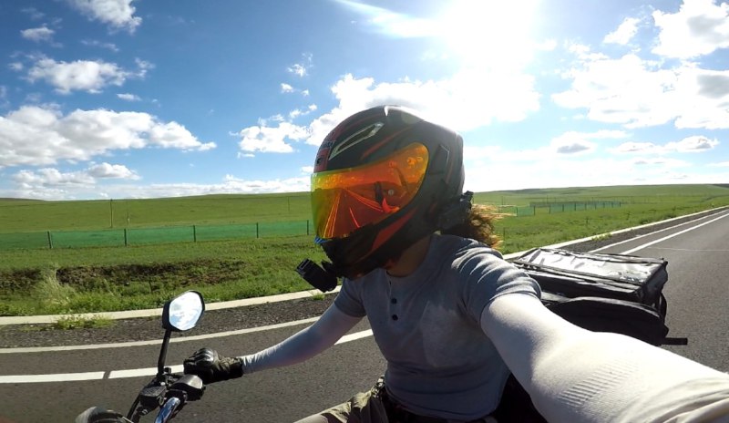 人不会一直年轻的，梦想却一直都在